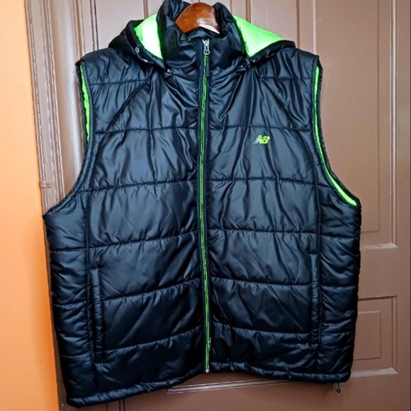 New Balance Men’s Puffy Hoodie Vest size XXL - Picture 1 of 9